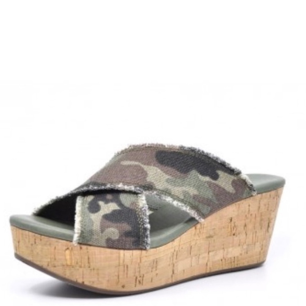 Chocolat Blu Camo Green Cross-Strap Wedge Slide